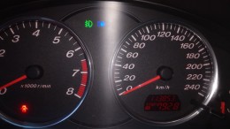 Cần bán xe Mazda 6 MT sản xuất năm 2003, xe gia đình