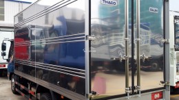 bán xe Thaco Ollin 360 máy cơ công nghệ ISUZU 2,15 tấn thùng kín 4,25m