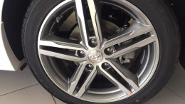 Hyundai Elantra Sport với động cơ 1.6 Turbo tăng áp GIAO NGAY VÀ LUÔN sở hữu với MỨC GIÁ TỐI THIỂU 140 triệu hỗ trợ trả góp LÃI SUẤT CỰC THẤP