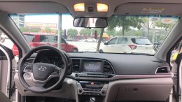 Hyundai Elantra 1.6 AT 2018 Trắng 