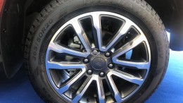 Ford Everest 2018 2.0L Single Turbo đủ màu giao xe ngay vào tháng 9