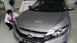 Honda Civic 2018 với khuyến mãi khủng trong tháng 8