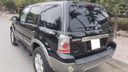 Bán xe Ford Escape 2007 màu đen, tên chính chủ biển Sài gòn