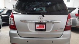 (Hãng) Bán Toyota Innova G số tự động, đời 2014, màu bạc