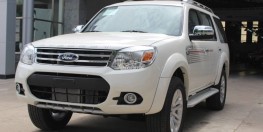 Cần bán xe Ford Everest 2014 AT 1 cầu, màu trắng