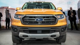 Ford Ranger WildTrak 2.0 phiên bản 4x2, xe giao tháng 10, liên hệ: 0973.904.892