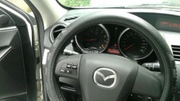 Cần bán gấp lên đời xe. Mazda3S mầu trắng đk 2010, xe chính chủ 