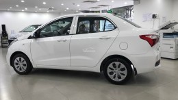 Hyundai I10 Sedan Base trắng xe có sẵn giao ngay, giá KM cực hấp dẫn, hỗ trợ vay trả góp ls ưu đãi.LH:0903175312