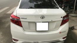 Cần bán xe Toyota Vios 2017 số sàn màu Trắng