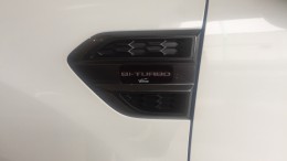 Giá xe Ford Ranger Wildtrak 4x4 2019 chỉ với 918 triệu đồng