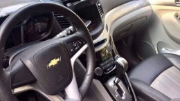 Chevrolet Orlando 1.8 AT bảng Full Options cuối 2017 màu trắng