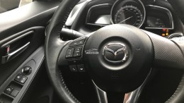 Lên sóng em Mazda 2 model 2017 số tự động màu trắng Ngọc Trinh biển Sài gòn