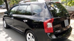 Bán nhanh Kia Carens 2016 số sàn màu đen xe gia đình giữ kỹ.