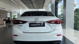 Mazda 3 tặng ngay bảo hiểm vật chất, cùng nhiều khuyến mãi hấp dẫn khác