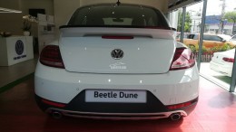 Cần bán Volkswagen Beetle 2018, màu trắng, xe Đức nhập khẩu nguyên chiếc