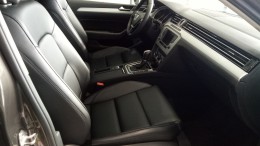 Bán xe Passat 2017 nhập nguyên chiếc - cảm giác lái và độ an toàn tiên phong
