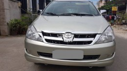 Cần bán gấp Toyota Innova 2007 ,xe số sàn màu bạc,mới keng