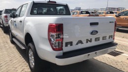 Ford Ranger XLS, giá 630 triệu, giao xe ngay hỗ trợ ngân hàng tới 80%  - LH 0989.022.295 tại Bắc Giang