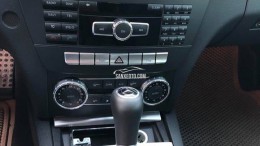 Cần bán Mercedes Benz C300-2011