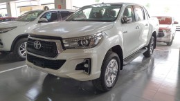 Toyota Hilux 2.4 Tự Động - Liên Hệ Ngay, Giá Tốt