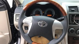 Cần bán Toyota Corolla altis 1.8 G sản xuất 2011, màu đen. Siêu mới