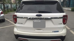 Bán Ford Explorer 2016 đk 2017 nhập khẩu màu trắng ít đi.