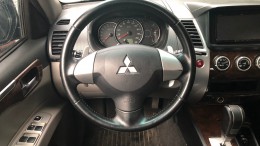 Mitsubishi Pajero Sport 3.0 V6 sản xuất 2015 tự động máy xăng