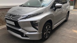 Bán Mitsubishi Xpander tự động 2019 màu bạc  xe như mới.