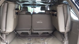 Bán Toyota Fortuner 2011 máy dầu số sàn màu xám chì tuyệt mới