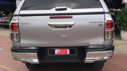 Bán Toyota Hilux 2 cầu, tự động, đời 2016, giá còn thương lượng tốt.