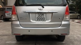 Bán xe Toyota Innova G chính chủ, biển siêu đẹp tứ quý 30M-9999