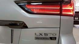 lexus LX570 Black Edition S sx 2019