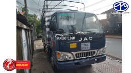 Xe tải JAC 2t4 thùng dài 4m4 đời 2019.