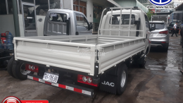 Xe tải 1 tấn máy dầu JAC X99 thùng dài 3m2, giá mềm.