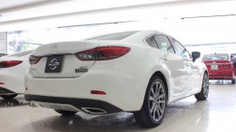 Mazda 6 đời 2018 bản full giá cực hot