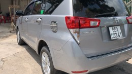 Cần bán Toyota Innova 2018 2.0 E Số sàn, xe đẹp như mới.