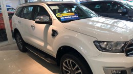 Ford Everest 2019 nhập khẩu mới 100% 9/2019