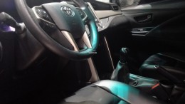 Cần bán Toyota Innova 2018 2.0 MT bản E, giá cực kỳ ưu đãi, xe đẹp.