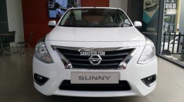 Nissan Sunny giá chỉ từ 400 triệu đón Tết 