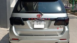 Toyota Fortuner 2016 máy dầu số sàn