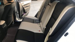 Bán xe Altis 1.8 E tự động, màu trắng 2018