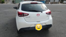 Gia đình cần bán Mazda 2 Hatchback 2015