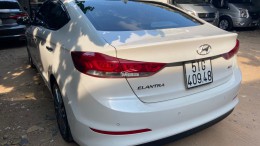 Hyundai Elantra 2017 AT 