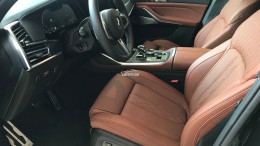 BMW X7 xDrive40i M Sport sản xuất 2020