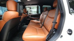 Bán Lexus LX570 2015 full options Xe tên cá nhân chính chủ từ đầu, biển TP 