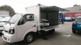 Xe tải Kia K200 bán hàng lưu động tải trọng 1.5 tấn