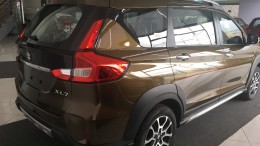 Suzuki XL7 NHẬP KHẨU INDONESIA