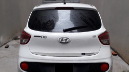 Cần bán Hyundai Grand i10 1.2 AT GLS, số tự động, phiên bản đủ 2020, chính chủ tại Hà Nội