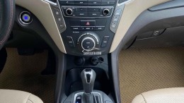 Cần bán Hyundai Santafe 2018 full xăng