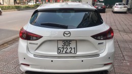 Mazda3 Facelift 1.5L hachbak màu trắng sản xuất 2019